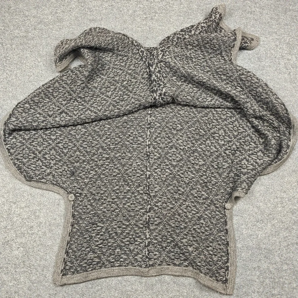 Alpaca Warehouse Poncho Womens Medium Gray Alpaca Knit Button Collared Geometric - Picture 3 of 15